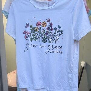 Grow in Grace Floral Graphic Tee - White